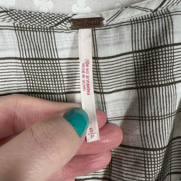 Free People White Grey Plaid Time Out Eyelet Tiered Tunic Top - Picture 3 of 8